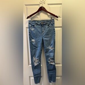 American Eagle Outfitters Light Blue Distressed Jeggings